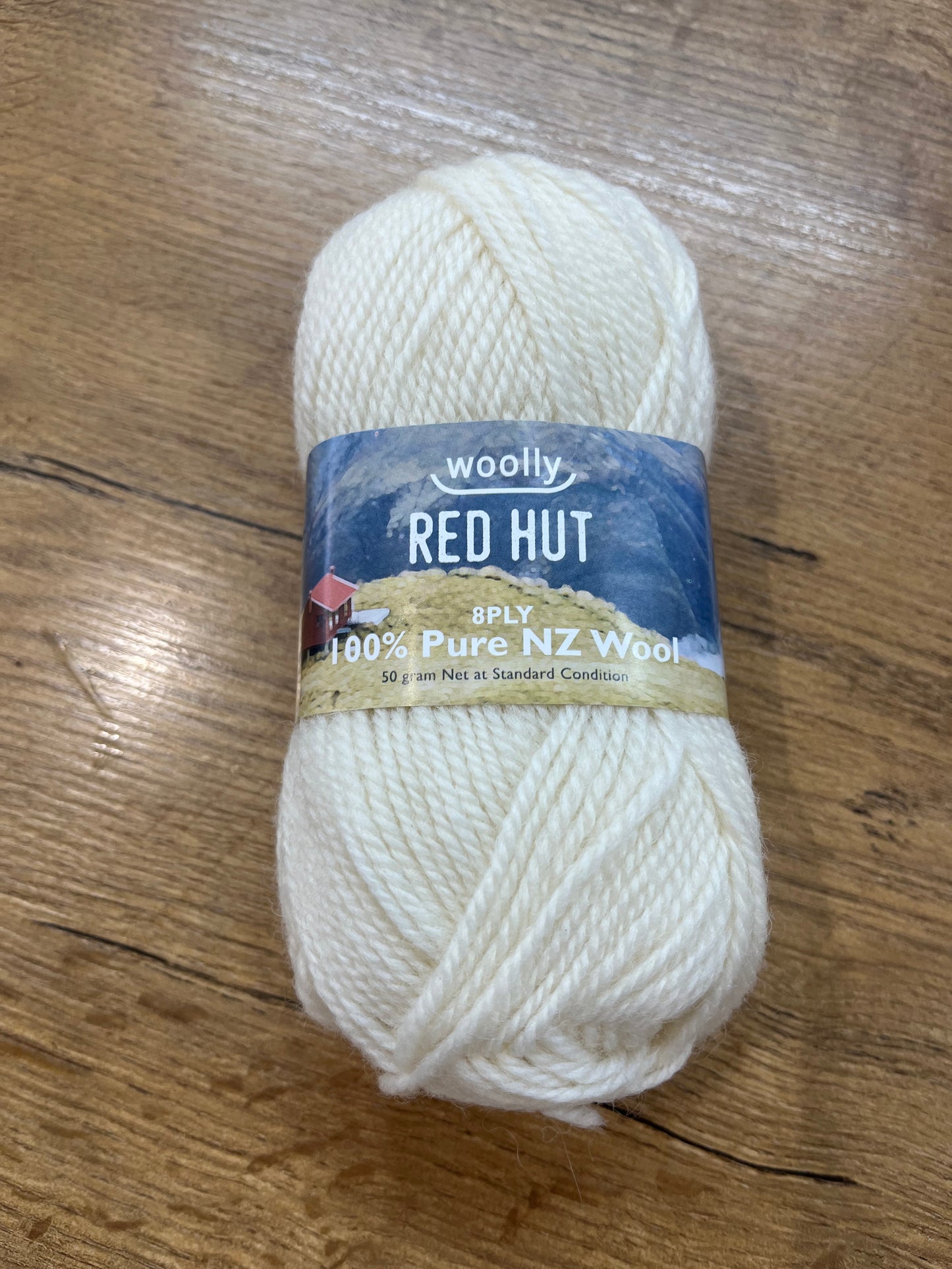 Red Hut 8ply - Cream