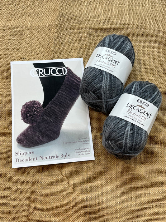 Crucci Slipper Knitting Kit