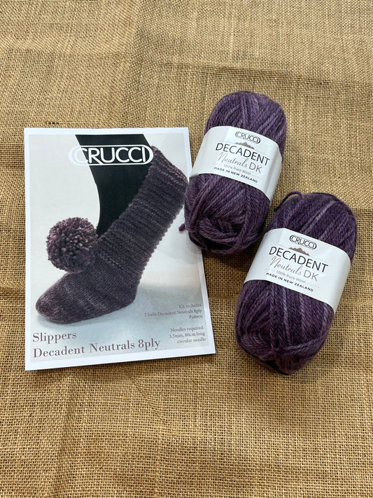 Crucci Slipper Knitting Kit