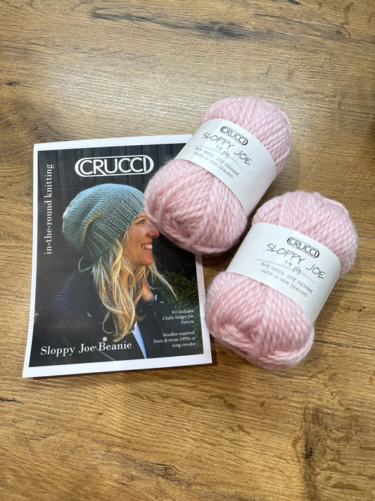 Crucci Sloppy Joe Beanie Knitting Kit