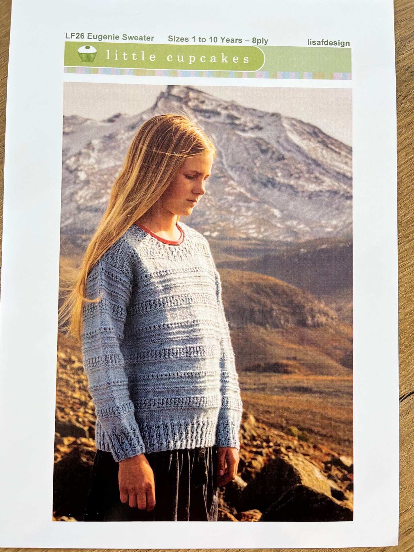 Knitting Patterns - 8 Ply