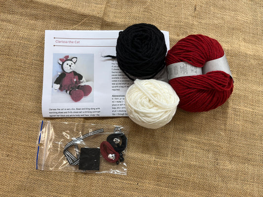 Clarissa the Cat Knitting Kit