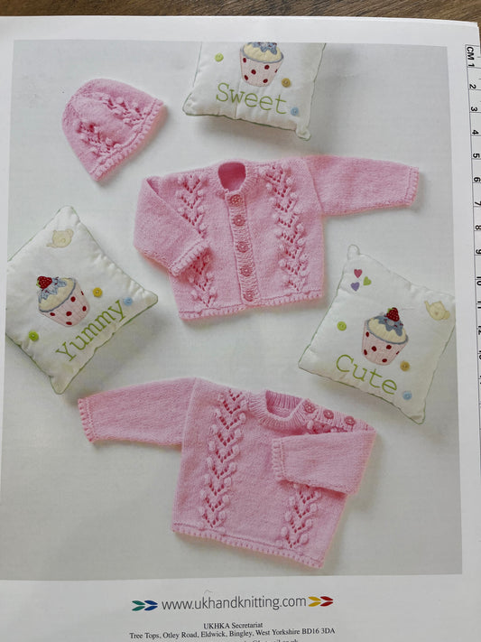 Knitting Patterns - 8 Ply