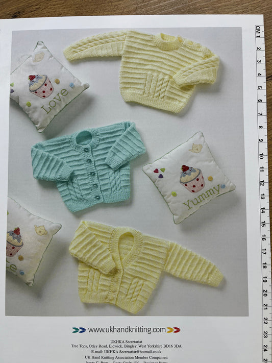 Knitting Patterns - 8 Ply