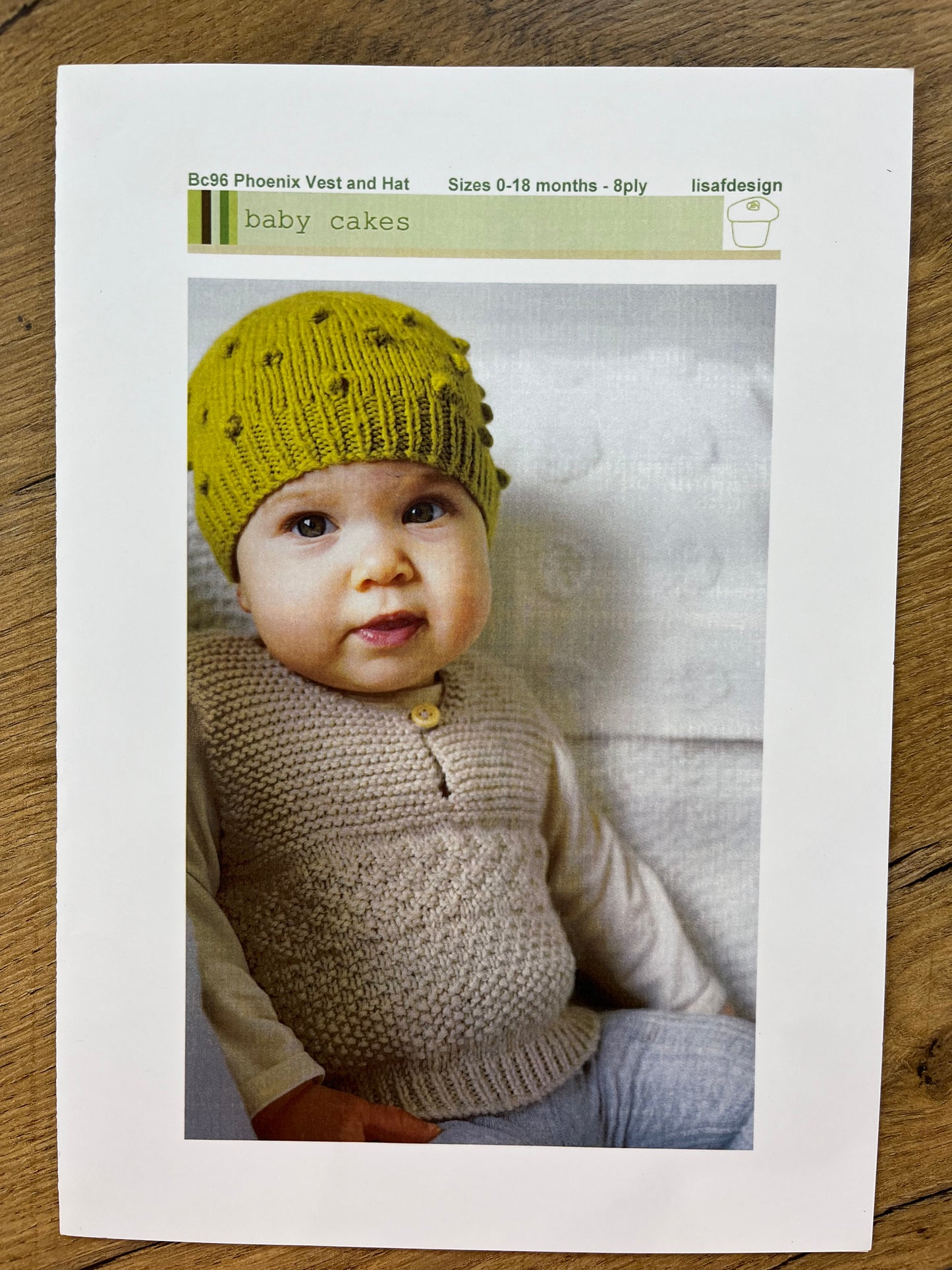 Knitting Patterns - 8 Ply