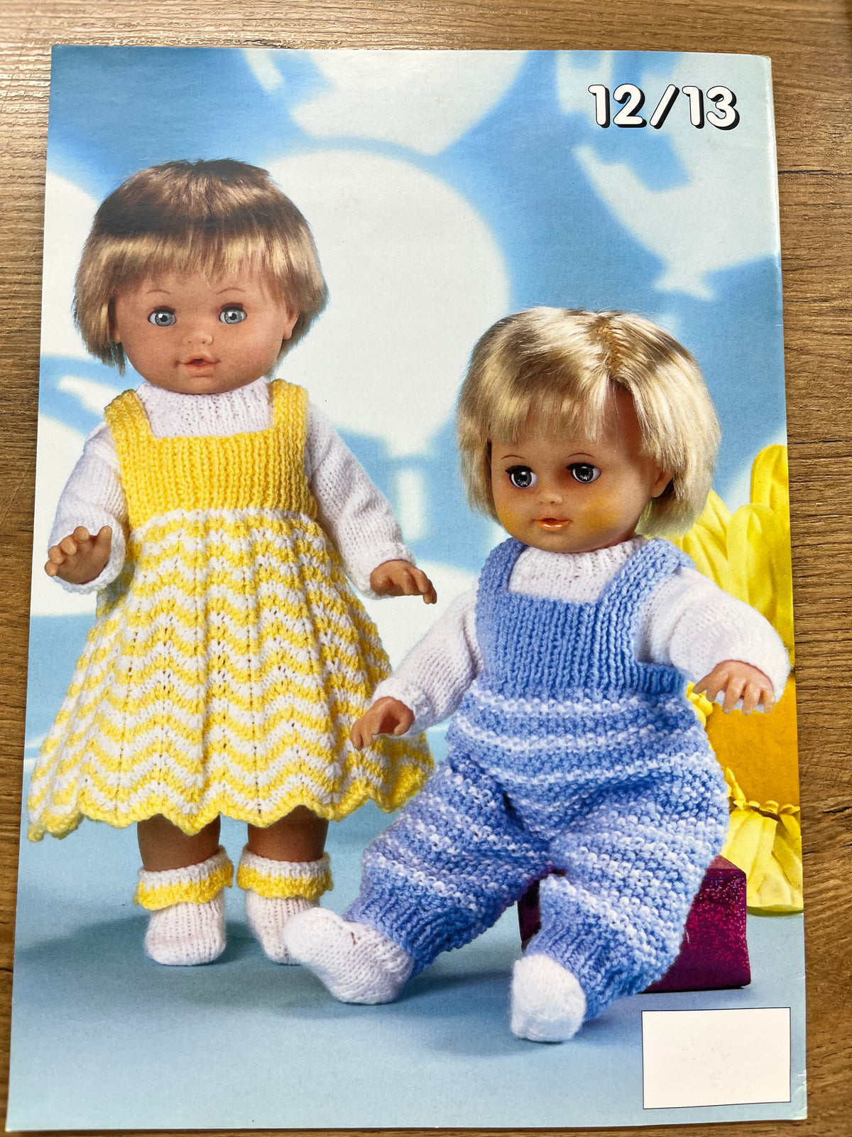 Peter Gregory Doll Clothes Knitting Patterns - AK20