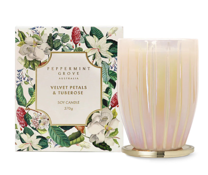 Peppermint Grove Candle - Velvet petals & Tuberose