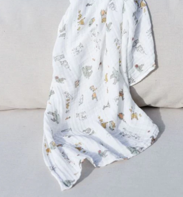 Muslin Wrap - Farmyard Lambs
