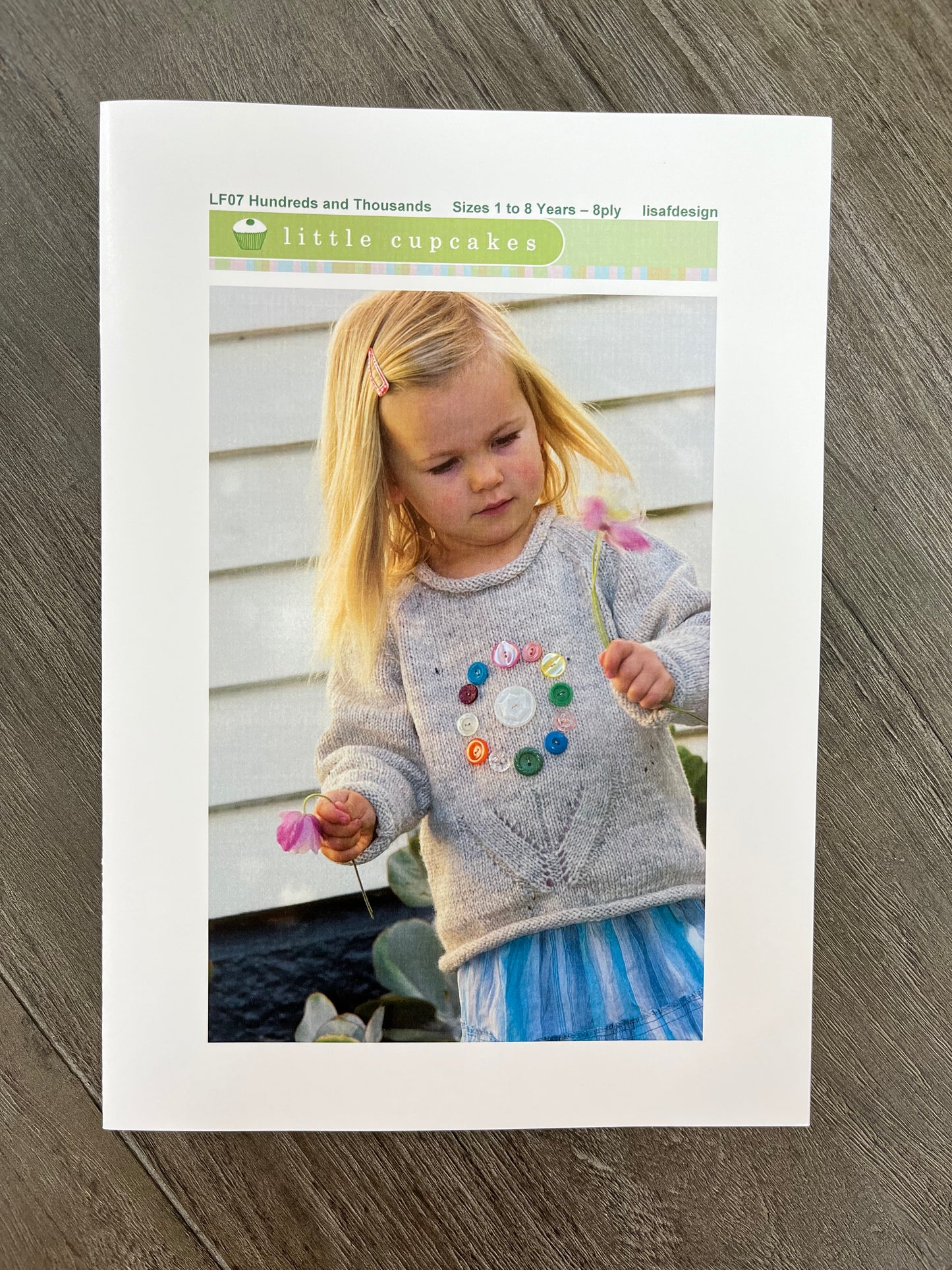 Knitting Patterns - 8 Ply