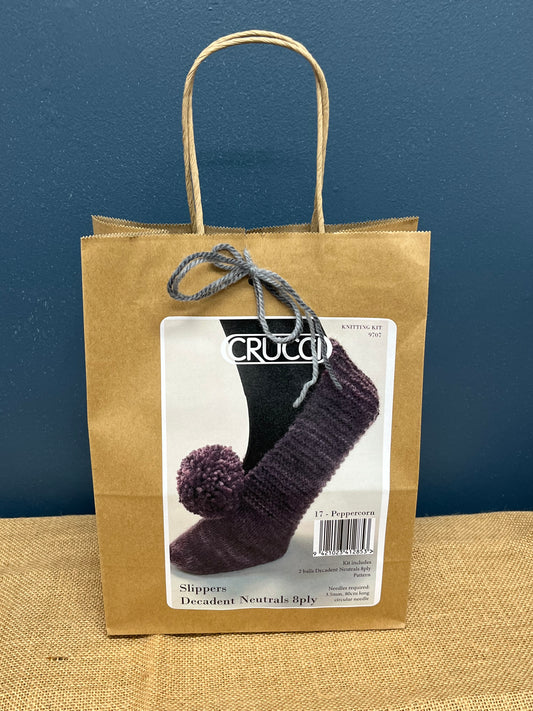 Crucci Slipper Knitting Kit