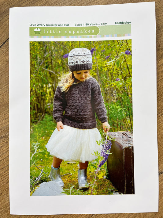 Knitting Patterns - 8 Ply