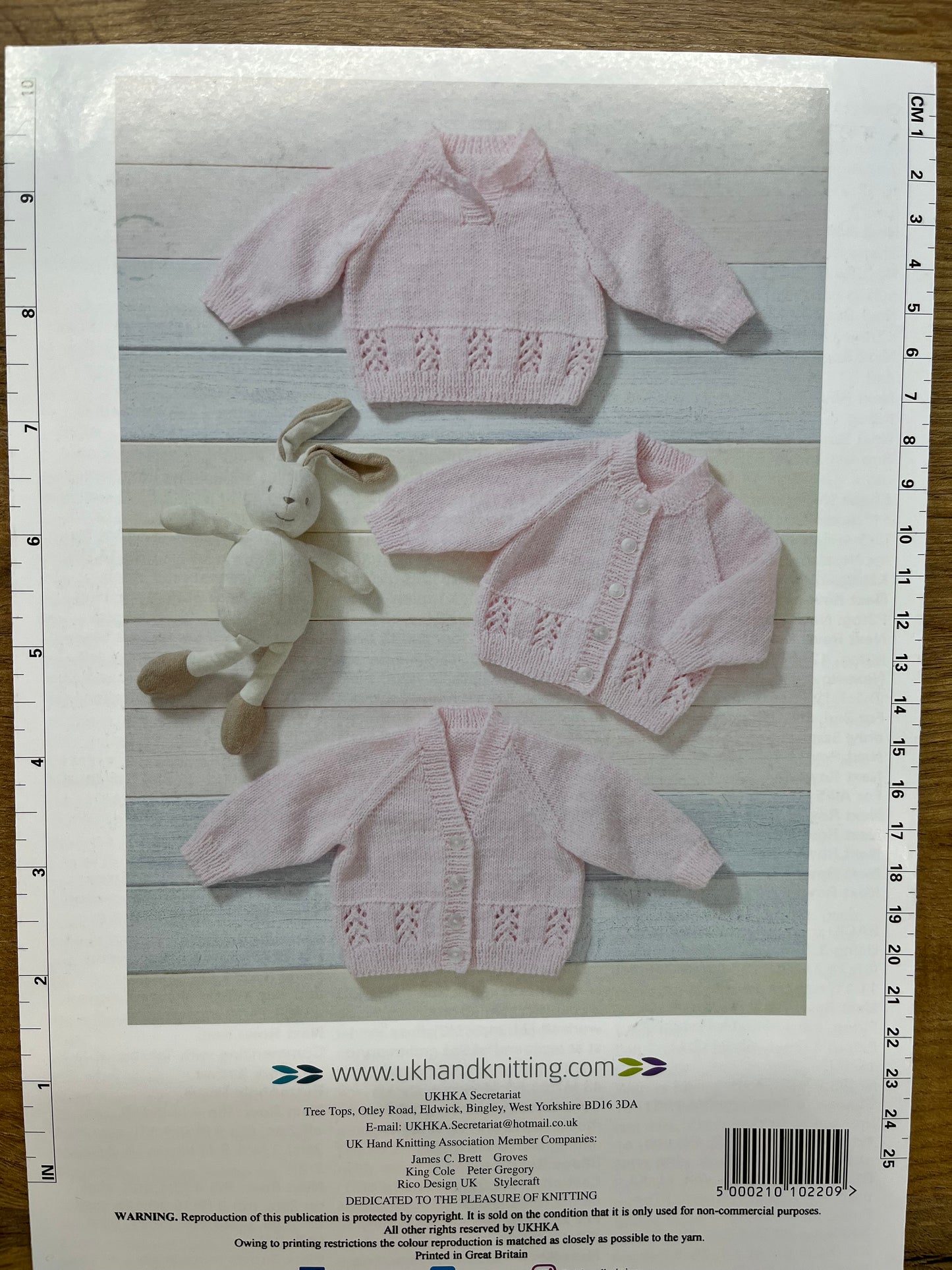 Knitting Patterns - 8 Ply