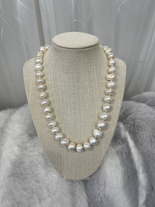 Genuine Freshwater Pearl Necklace - Cream