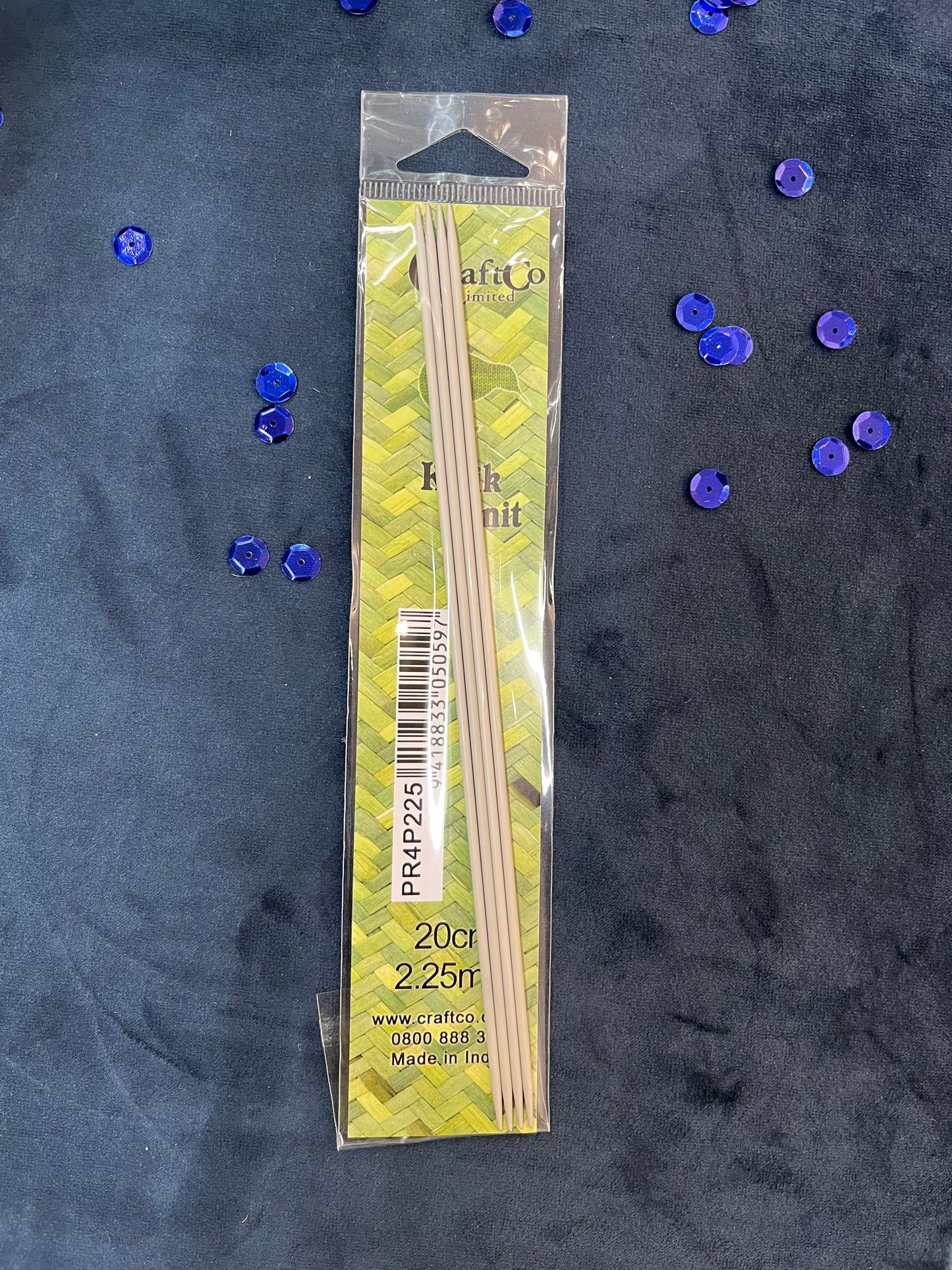 Double pointed steel needles 20cm x 2.25mm