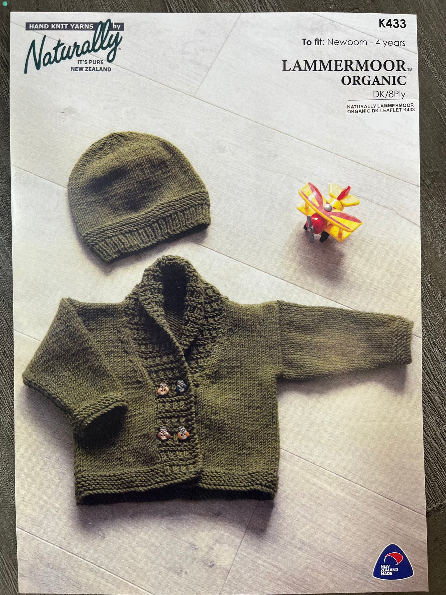 Knitting Patterns - 8 Ply