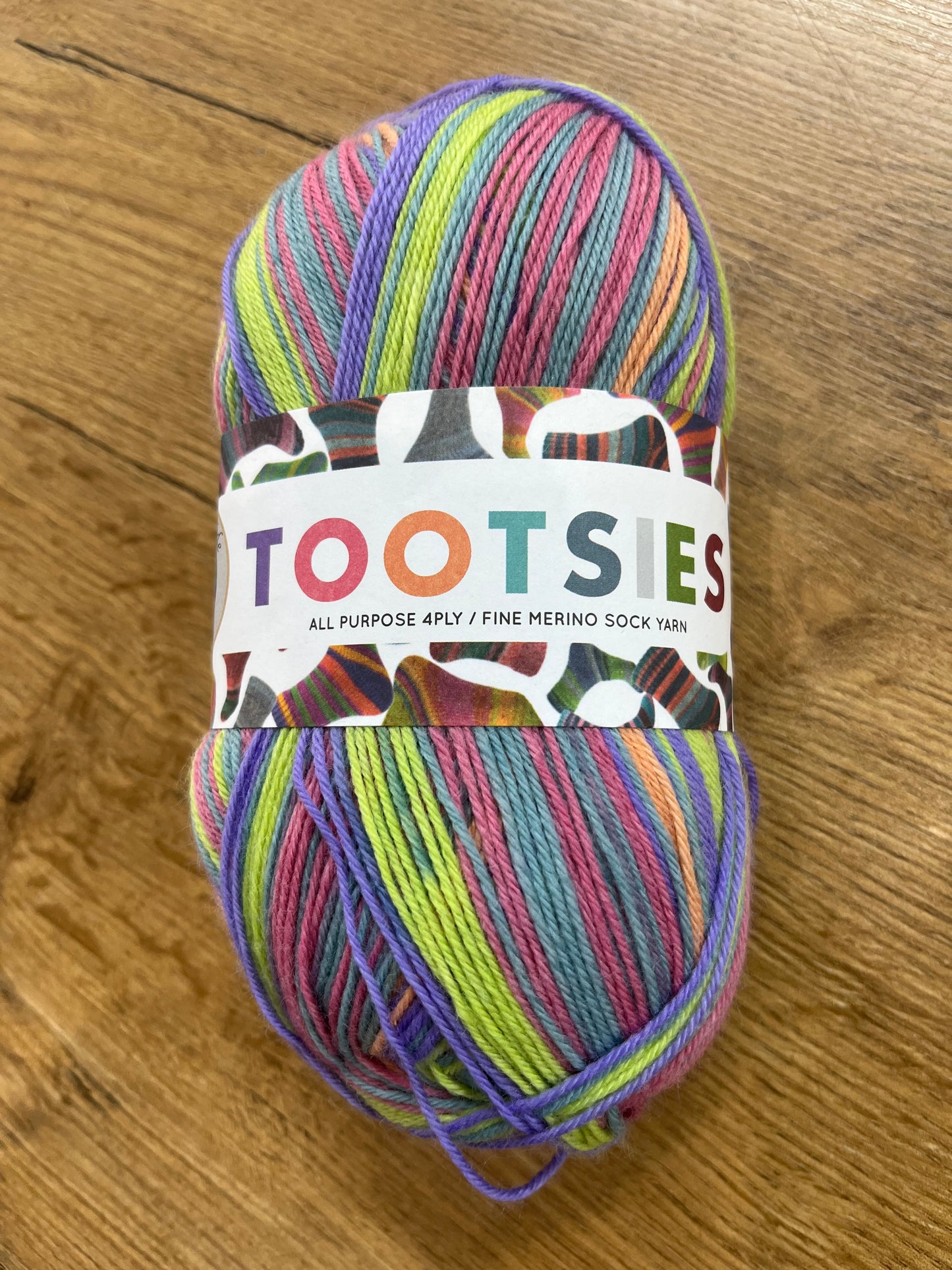 Tootsies Merino Sock Yarn 4 ply - shade 470
