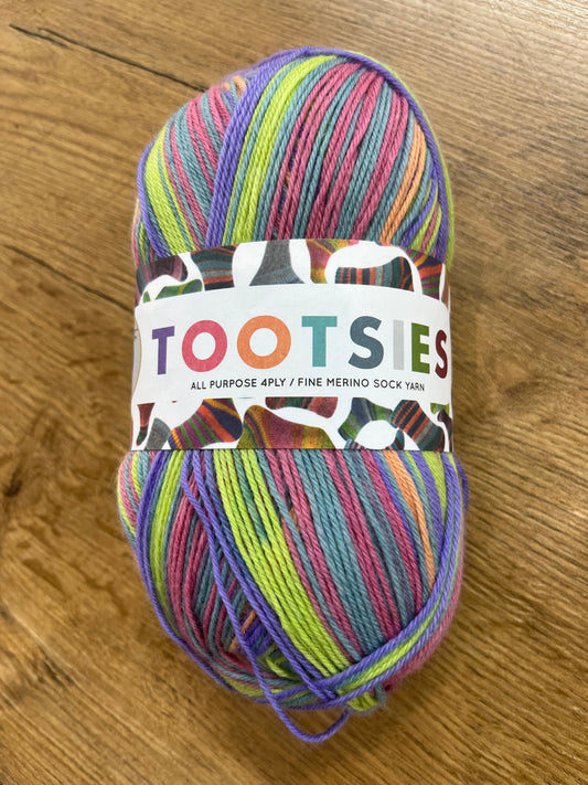 Tootsies Merino Sock Yarn 4 ply - shade 470