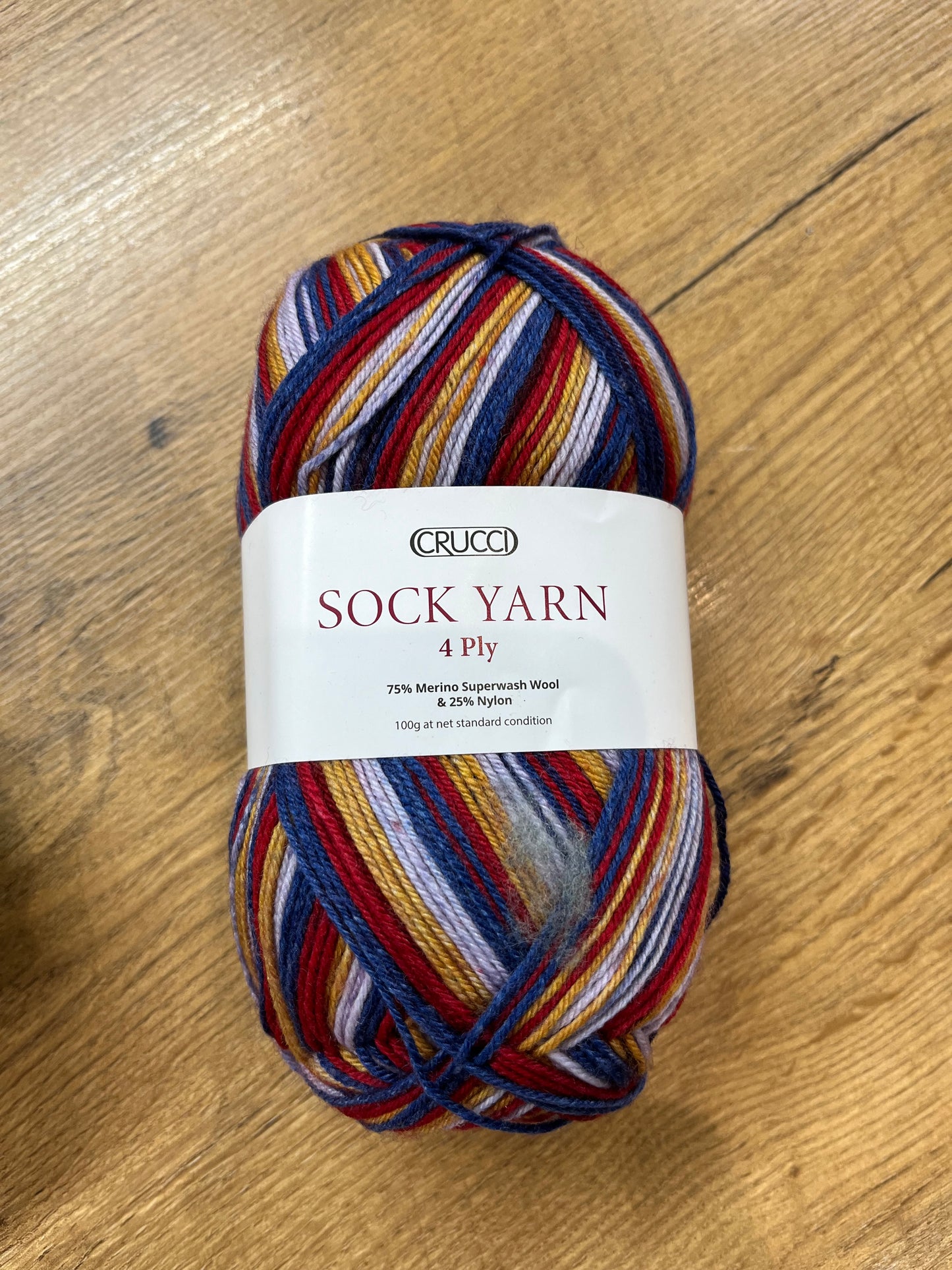 Crucci Sock Yarn 4 ply - shade 9