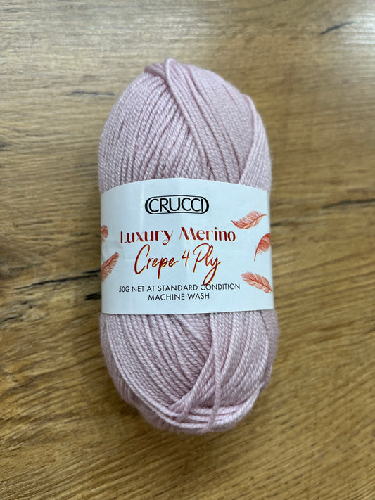 Crucci Luxury Merino Crepe 4 ply - Shell Pink