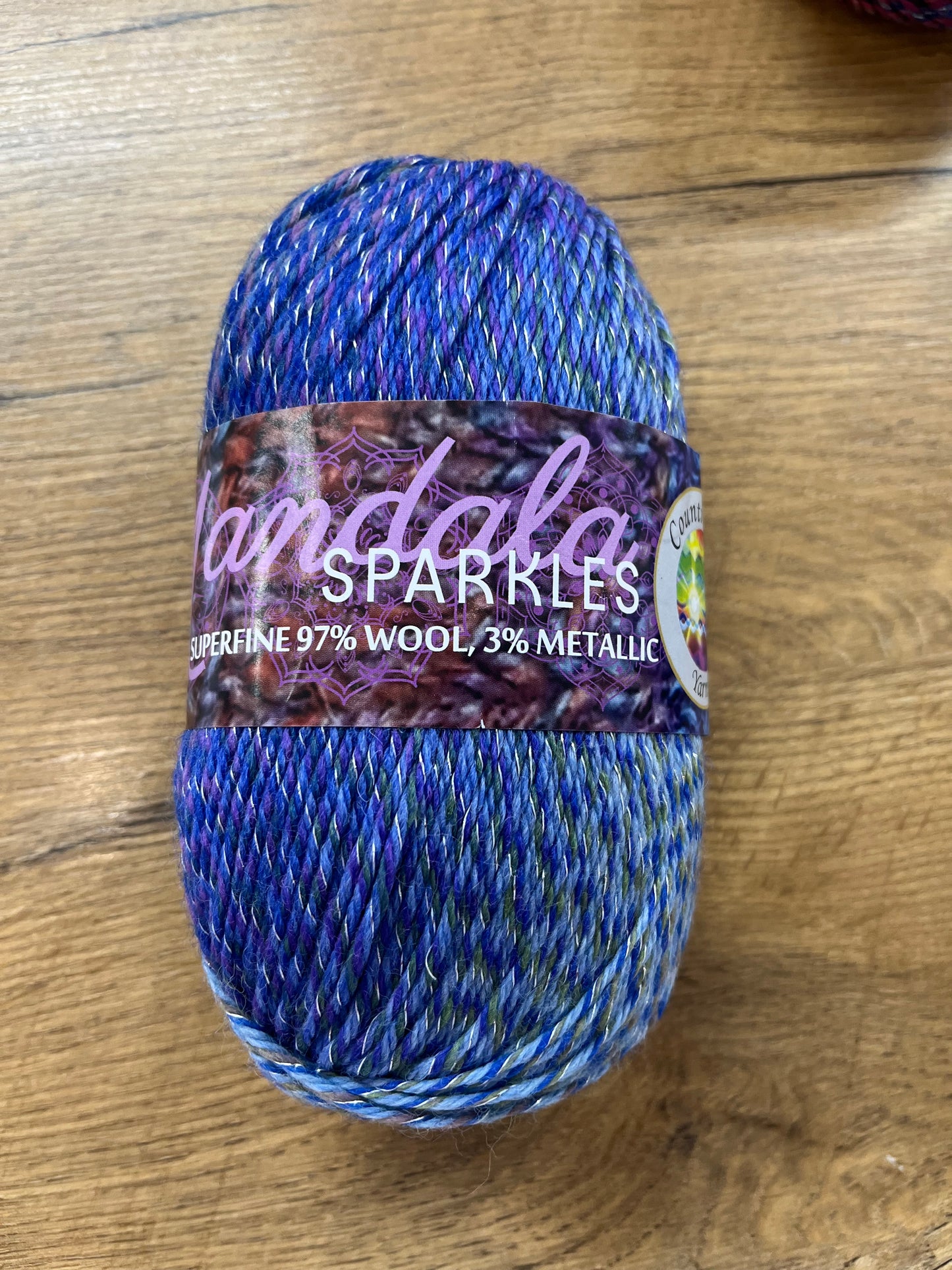 Mandala Sparkles 8 ply – 832