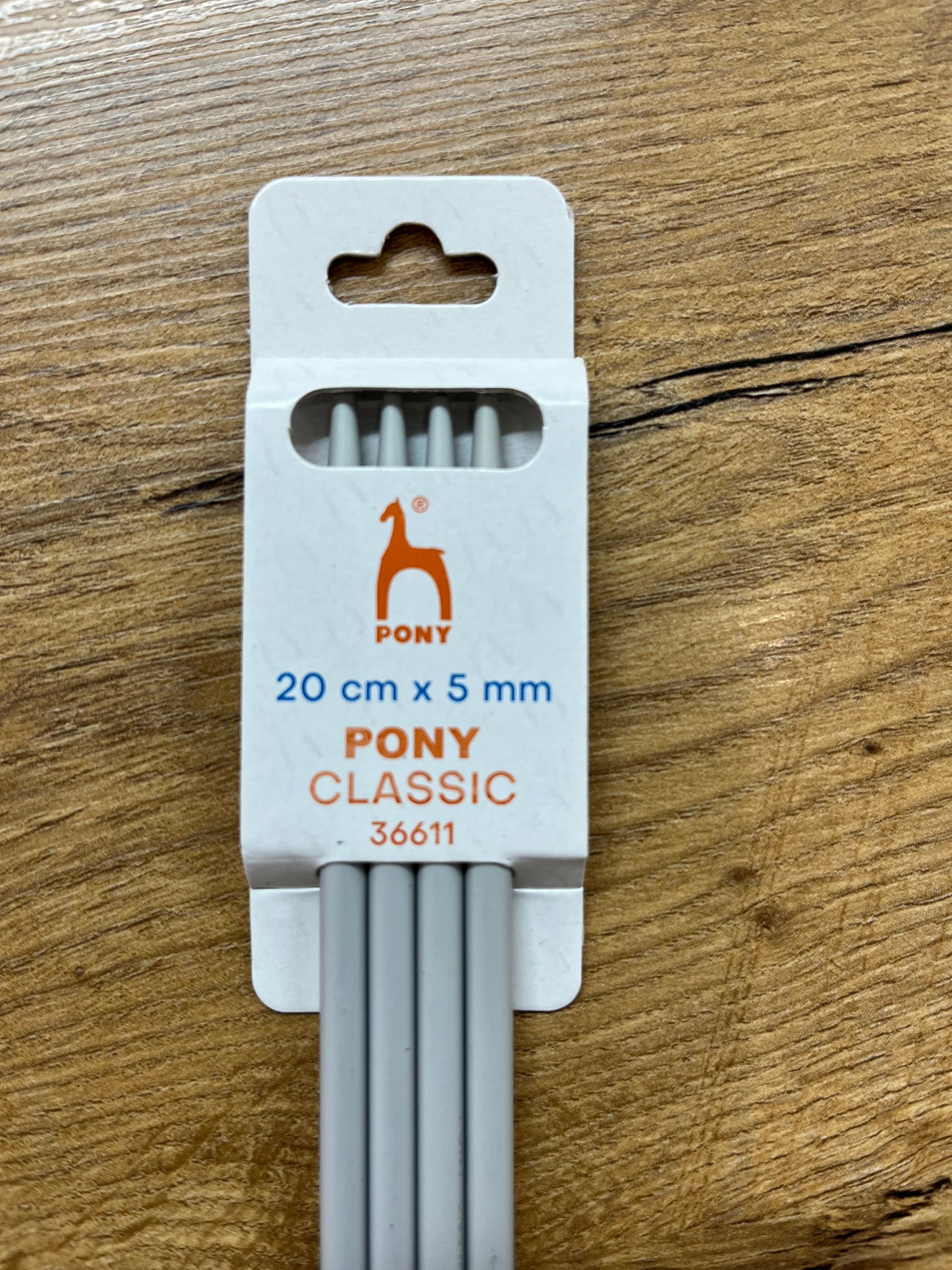 Double Pointed Steel Needles 20cm x 5.00mm