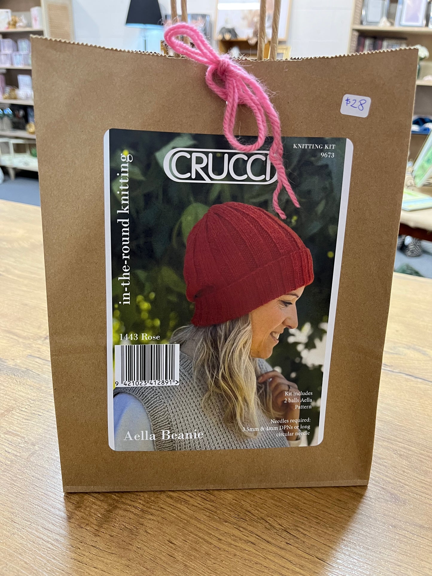 Crucci Aella Beanie Knitting Kit - Rose