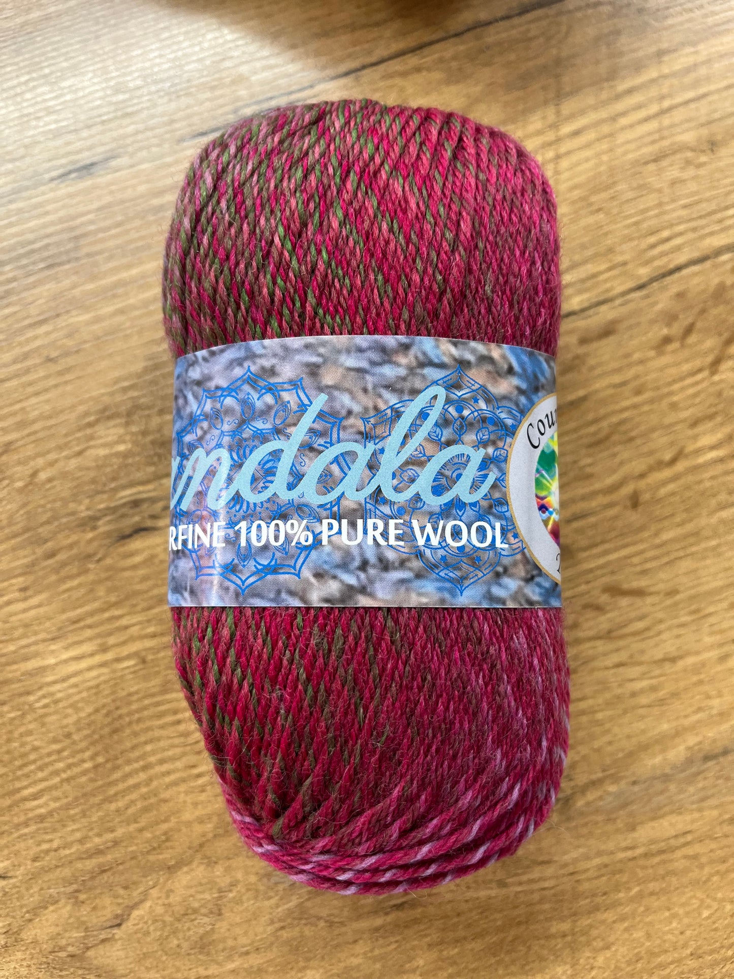Mandala 8 ply – 814