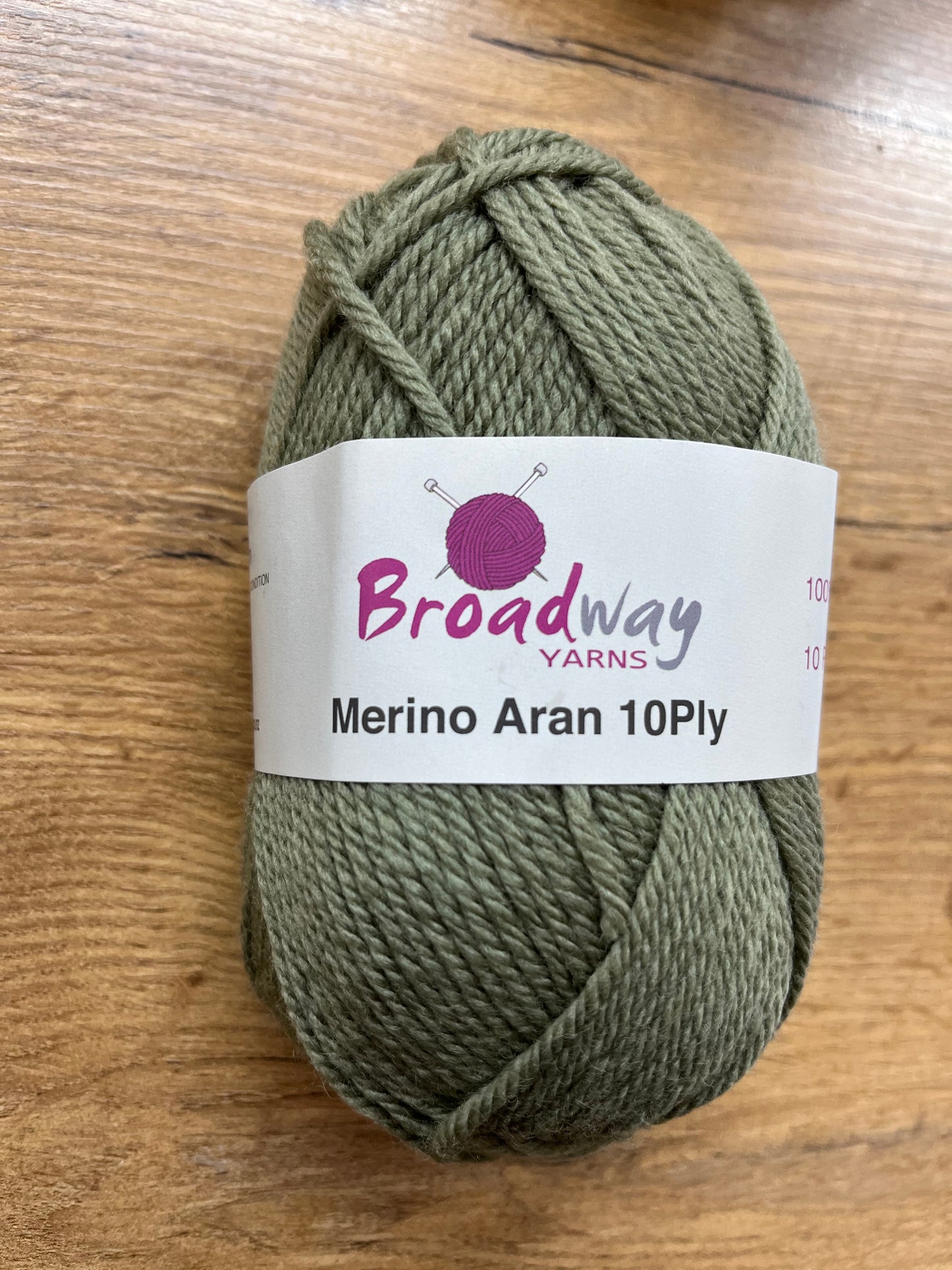 Broadway Merino Aran 10 ply - Moss