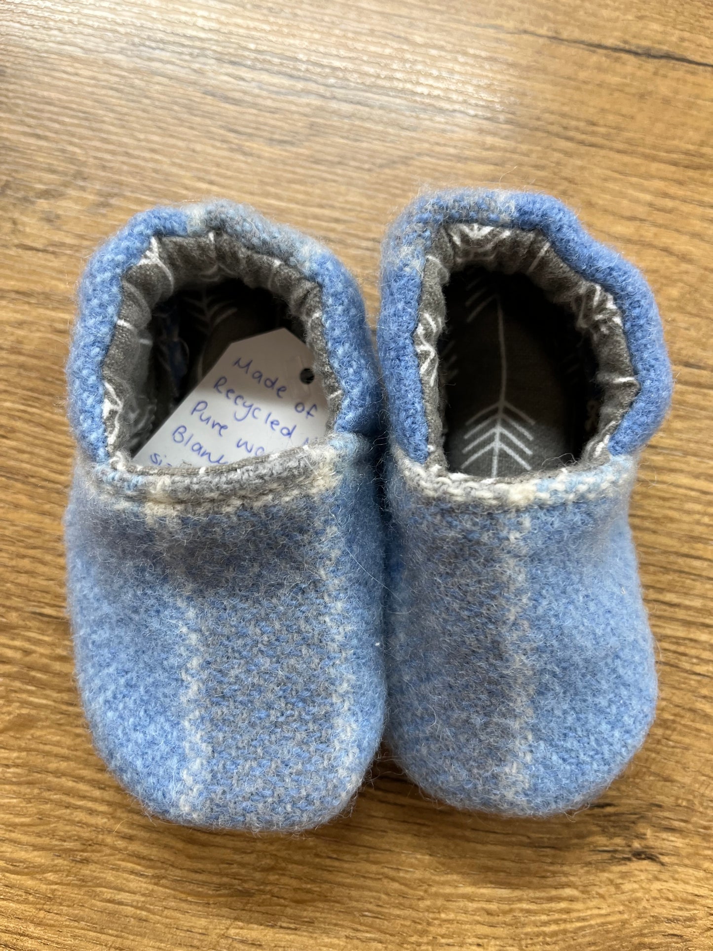 Woollen Toddler Slippers - Recycled Blankets