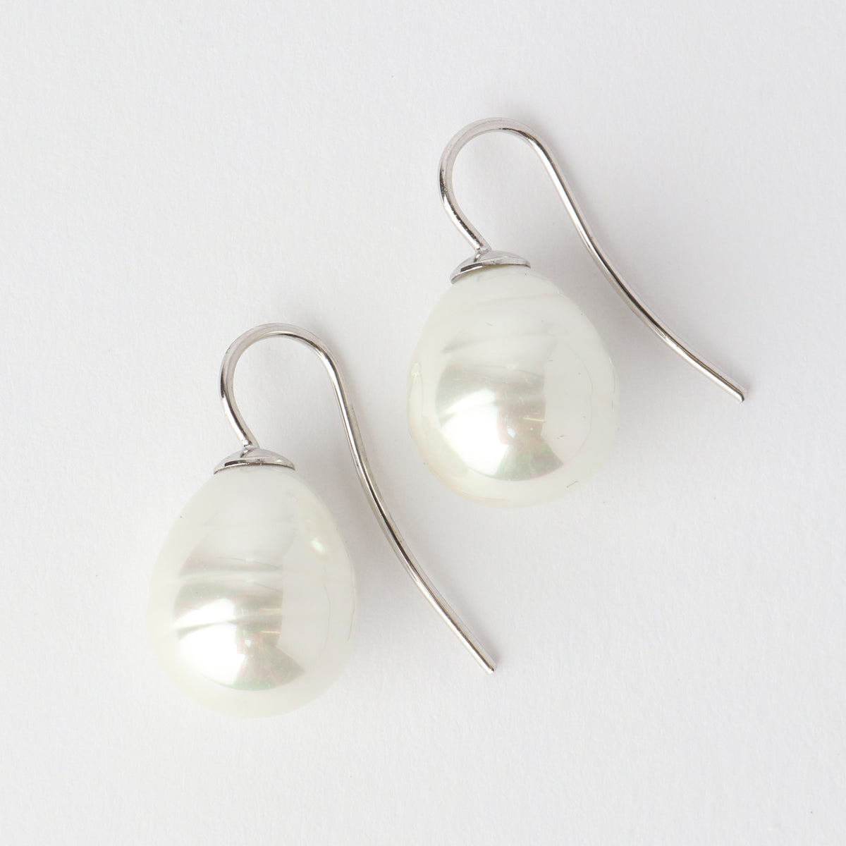Spanish Pearl Drop Earrings - Le Forge