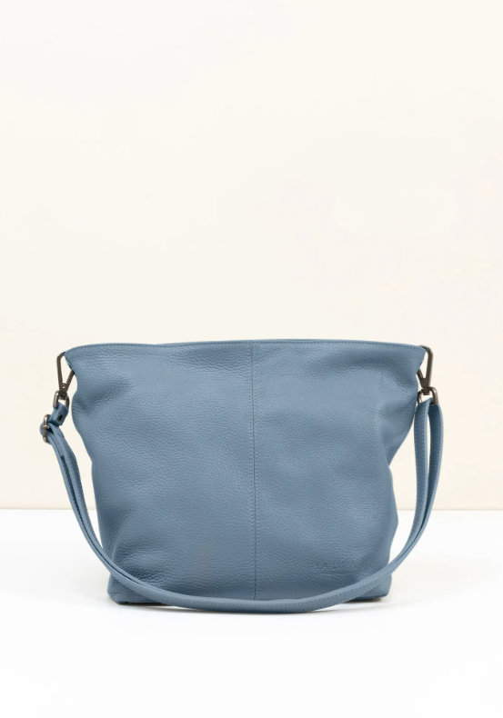 La Lupa Italian Leather Handbag - Lola Medium dusky blue