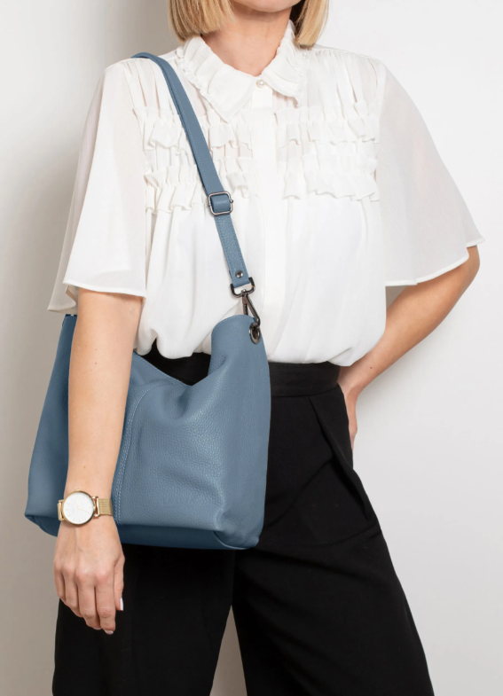 La Lupa Italian Leather Handbag - Lola Medium dusky blue