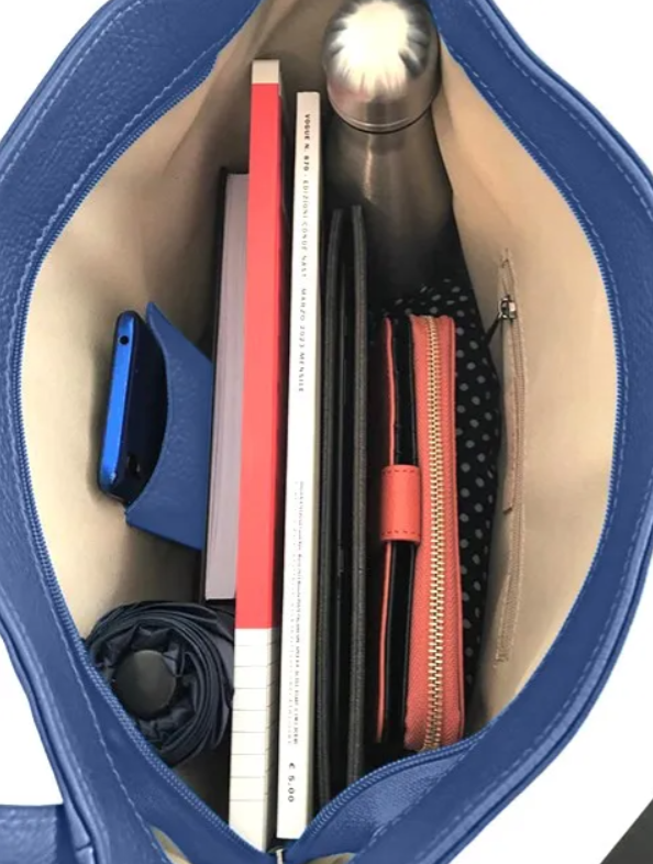 La Lupa  - Lucia Tote Blue