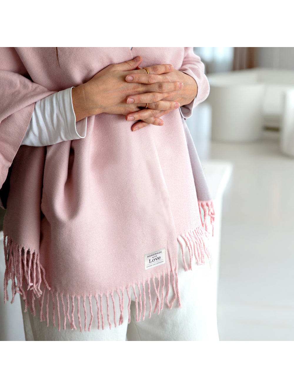 Demdaco Giving Wrap - Pink